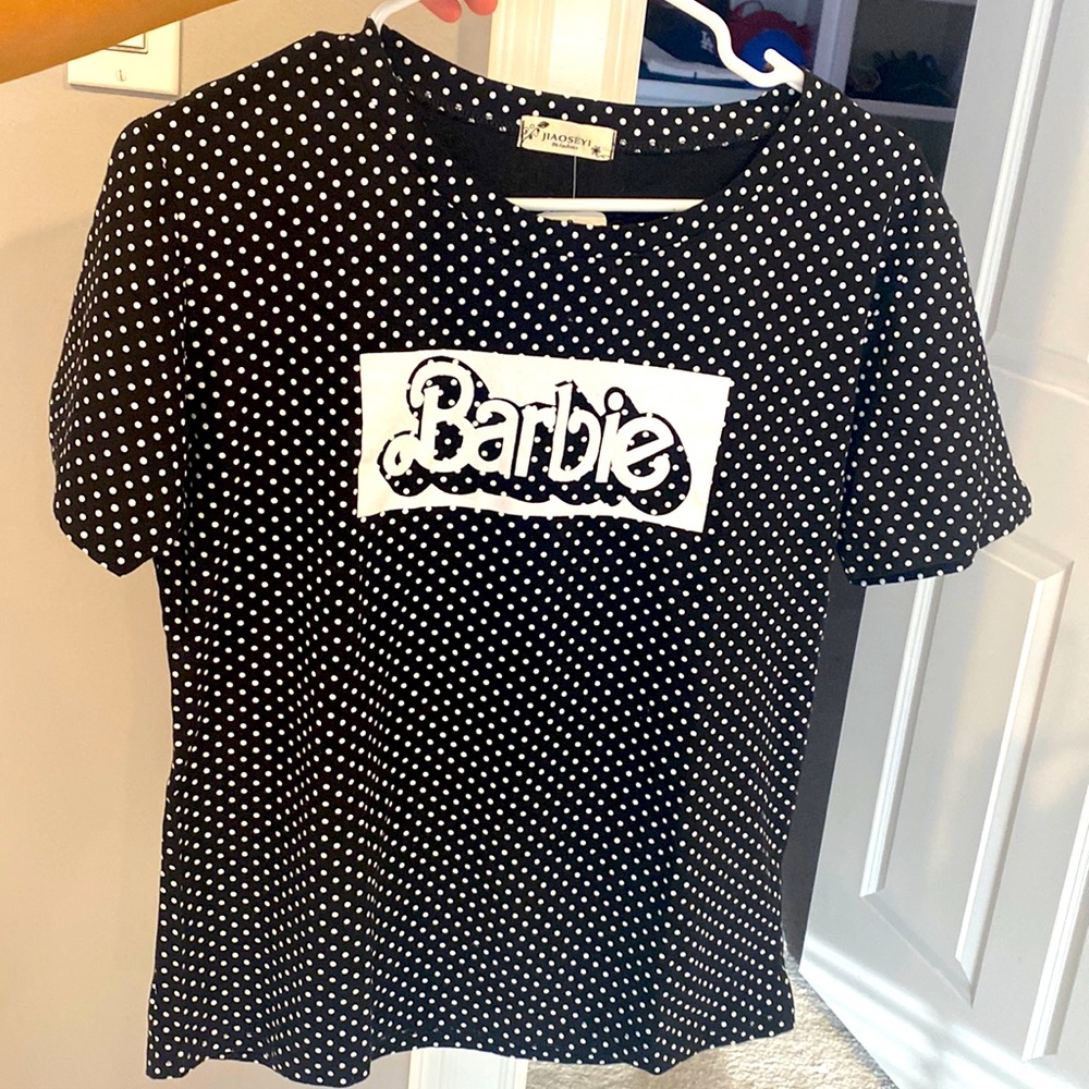 Barbie black and white Poka-Dot t-shirt size M/L
